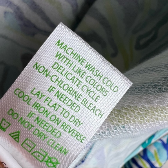 Lilly Pulitzer Long Sleeve Zip-Up Jacket In Pool Blue Stay Cool Size XS - Picture 12 of 14